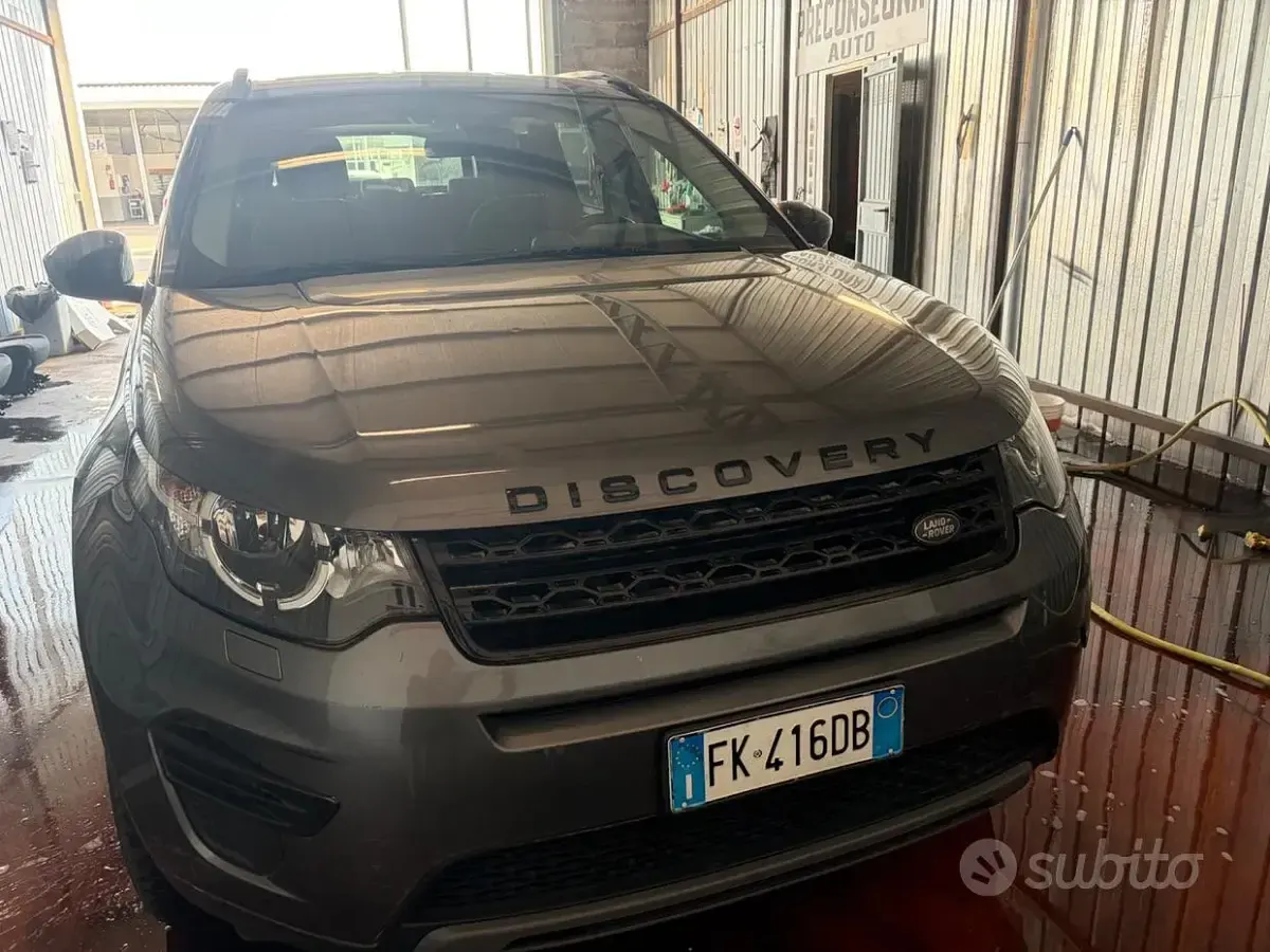 Usata Land Rover Discovery Sport HSE Luxury 150 CV (110 kW) 2018 Grigio SUV