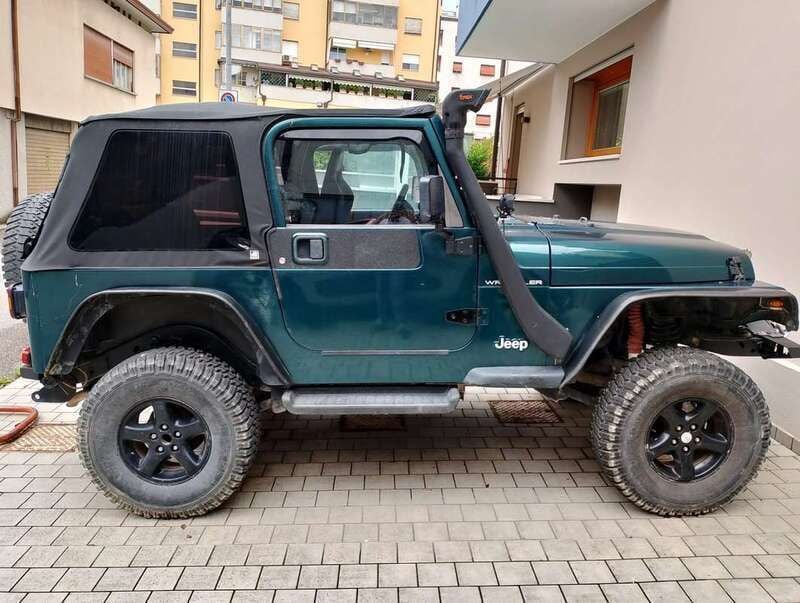 Usata 1997 Jeep Wrangler SUV | 16.500 € (Super prezzo) - Immagine 1/4