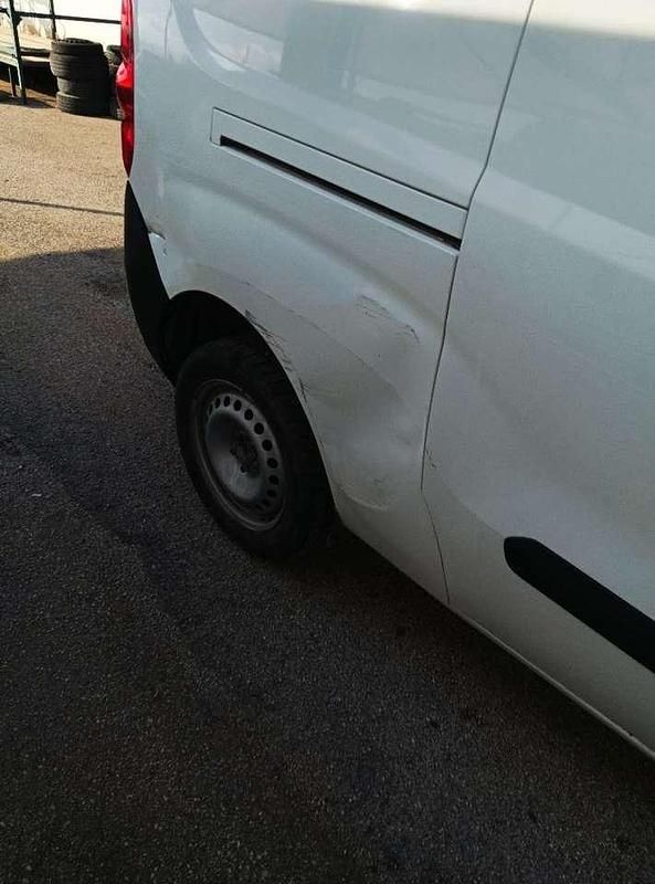 Usata Fiat Doblò 120 CV (88 kW) 2021 Other Monovolume