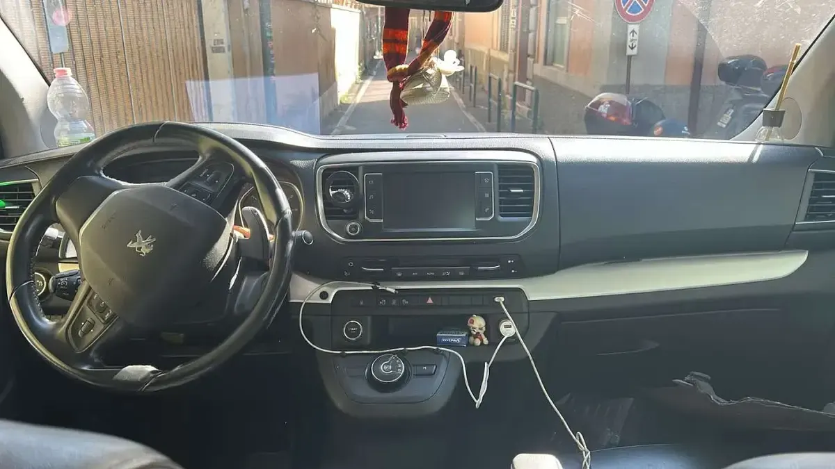 Usata Peugeot Traveller 179 CV (131 kW) 2018 Bianco Monovolume