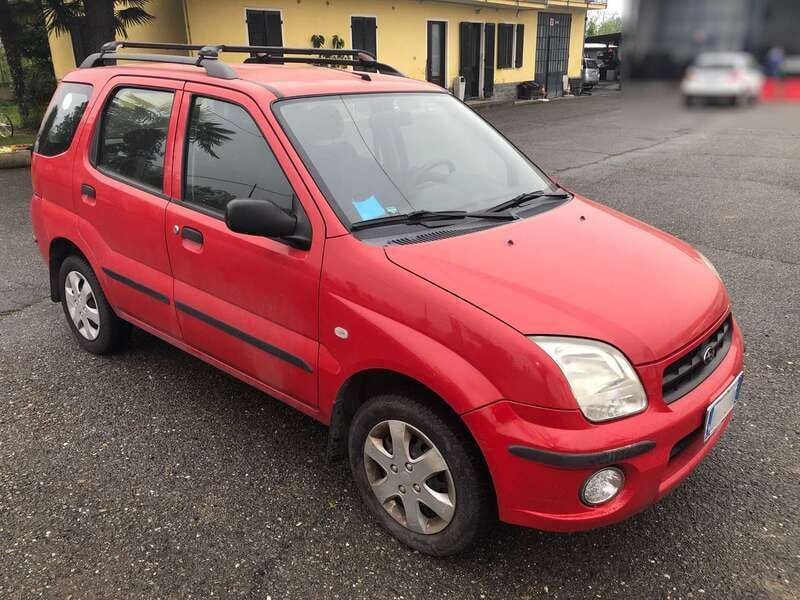 Usata Subaru Justy 94 CV (69 kW) 2005 Rosso Utilitaria