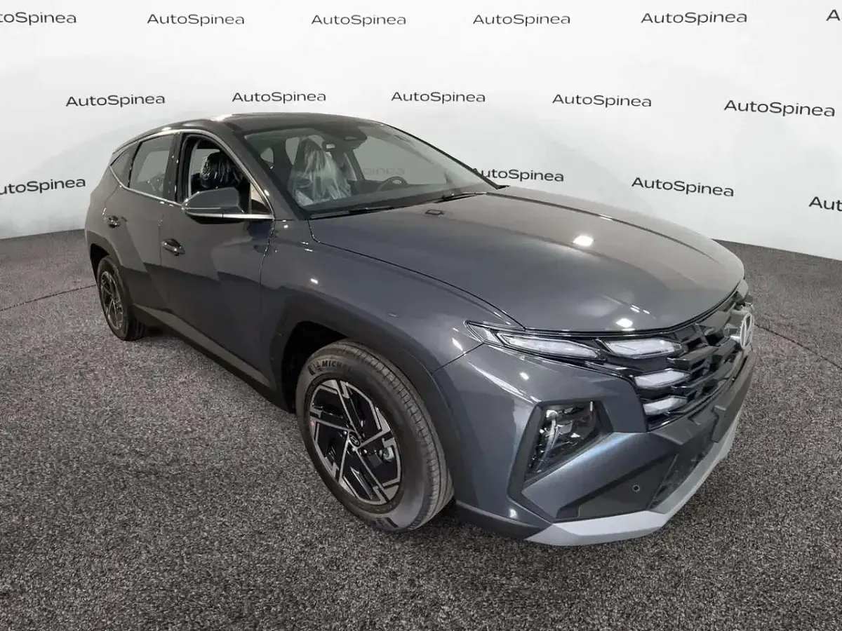 Nuova Hyundai Tucson 136 CV (100 kW) 2026 Arancione SUV