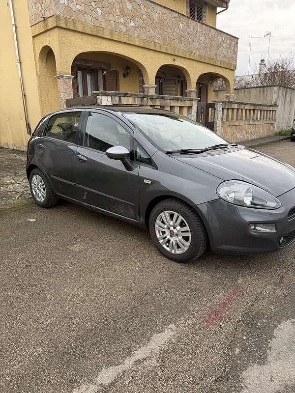 Usata Fiat Punto Evo Dynamic 86 CV (63 kW) 2013 Utilitaria