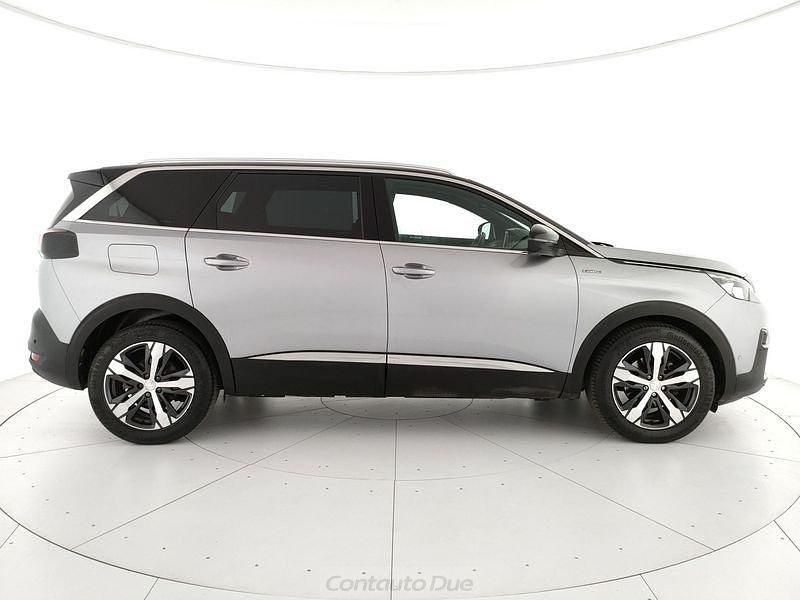 Usata Peugeot 5008 GT-line 150 CV (110 kW) 2019 Grigio artense SUV