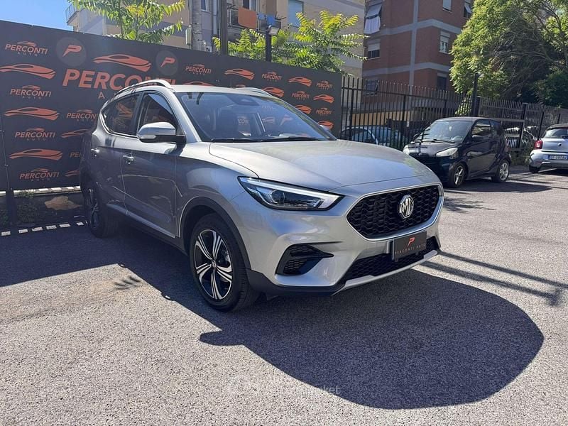 Grigio chiaro Nuova 2025 MG ZS Comfort SUV | 13.900 € (Super prezzo) - Immagine 1/4