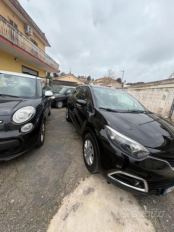 Usata Renault Captur 90 CV (66 kW) 2013 Nero SUV