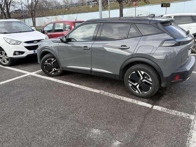 Usata Peugeot 2008 GT 131 CV (96 kW) 2024 SUV