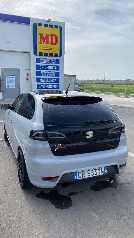 Usata Seat Ibiza CUPRA 160 CV (117 kW) 2004 Berlina