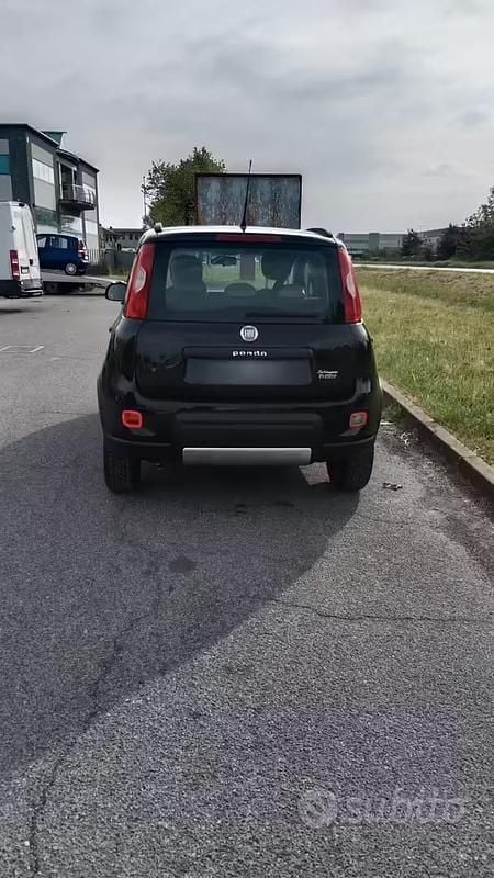 Occasion Fiat Panda 4x4 S 86 ch (63 kW) 2015 Noir Citadine