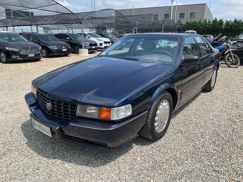 Blu Usata 1992 Cadillac Seville STS Tre volumi | 7900 € - Immagine 1/4