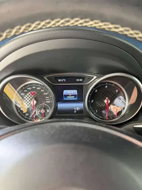 Usata Mercedes A180 109 CV (80 kW) 2017 Bianco Utilitaria