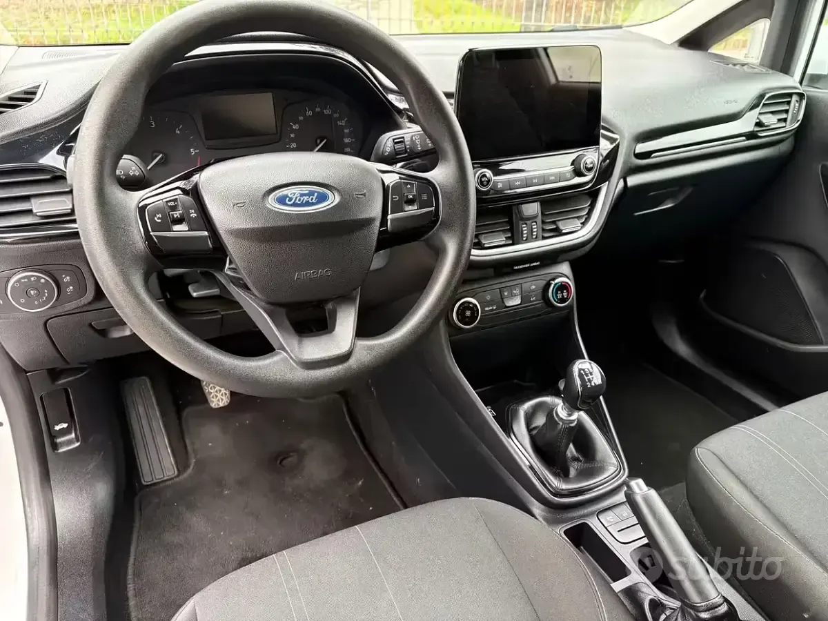 Usata Ford Fiesta Trend 86 CV (63 kW) 2020 Bianco Utilitaria