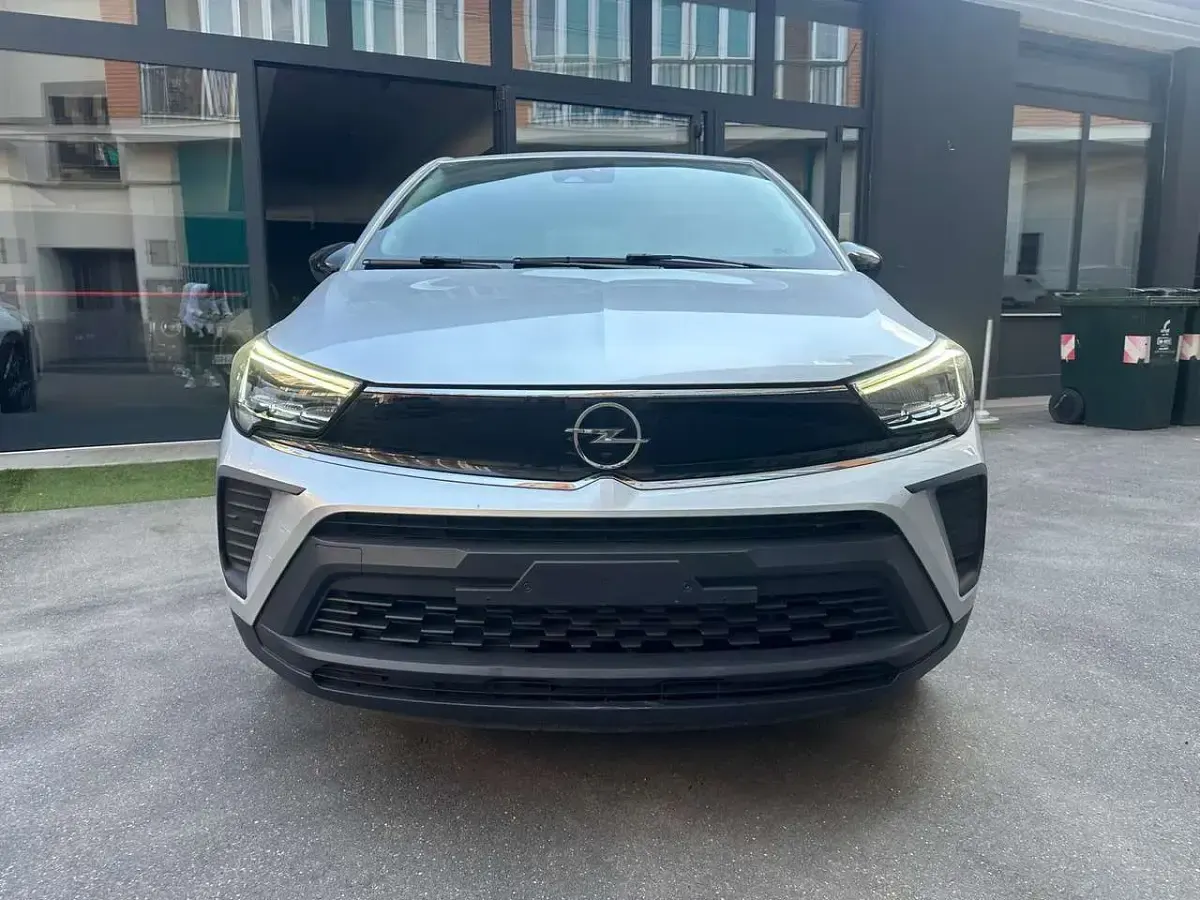 Usata Opel Crossland Edition 83 CV (61 kW) 2022 Argento SUV
