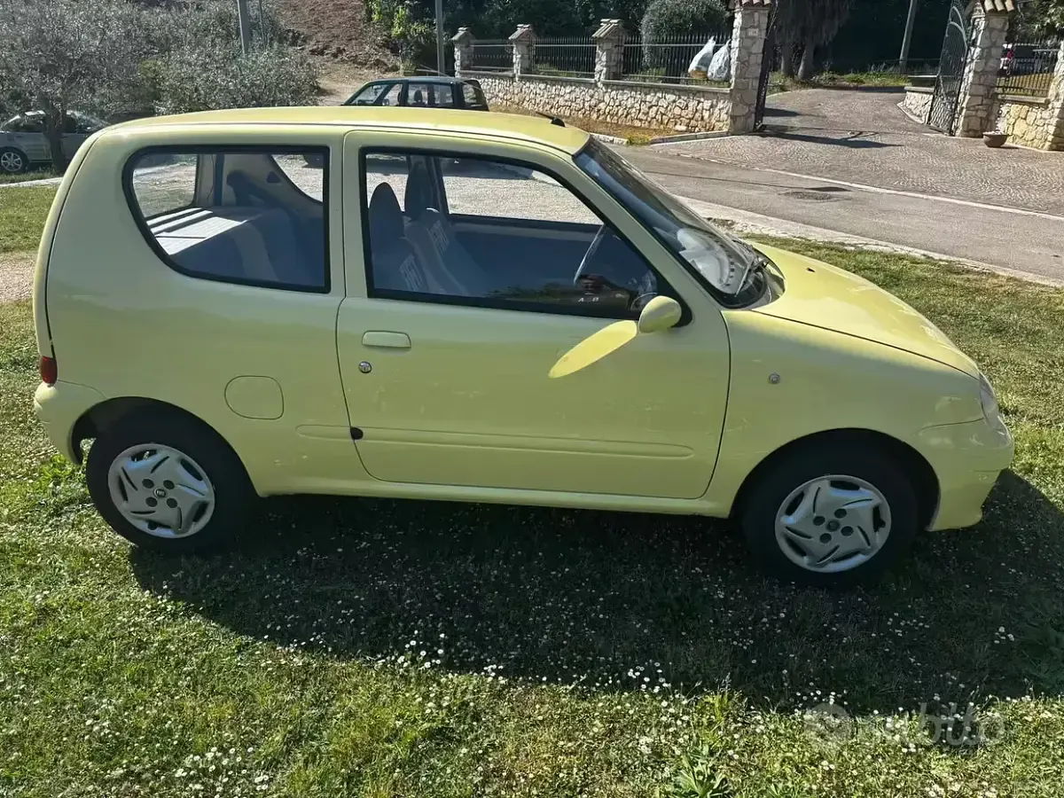 Usata Fiat 600 54 CV (39 kW) 2005 Utilitaria