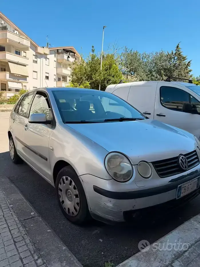 Occasion VW Polo 64 ch (47 kW) 2003 Gris Citadine
