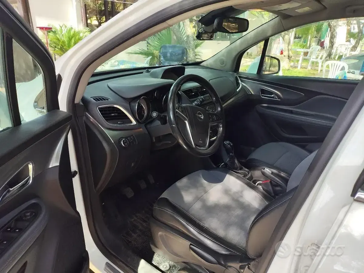 Usata Opel Mokka 136 CV (100 kW) 2015 Bianco SUV