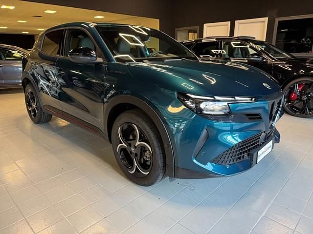 Nuova Alfa Romeo GT Junior Edizione Speciale 145 CV (106 kW) 2025 Bianco SUV