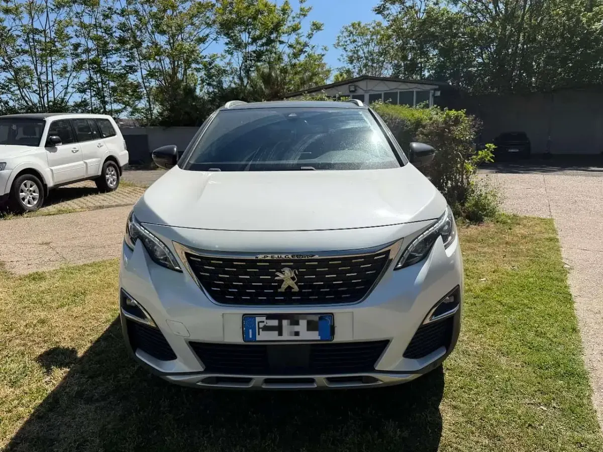 Usata Peugeot 5008 GT-line 120 CV (88 kW) 2017 Bianco SUV