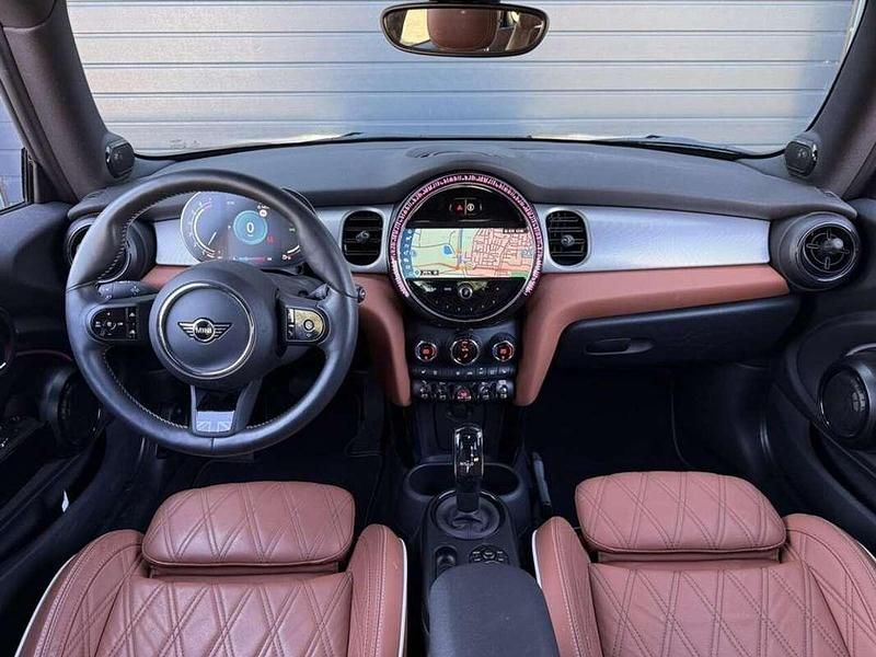 Usata Mini Cooper 136 CV (100 kW) 2022 Nero Utilitaria