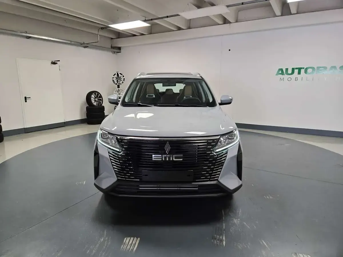 Nuova EMC SETTE 174 CV (127 kW) 2026 Grigio SUV