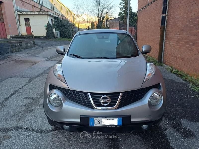 Usata Nissan Juke Acenta 110 CV (80 kW) 2014 Grigio SUV