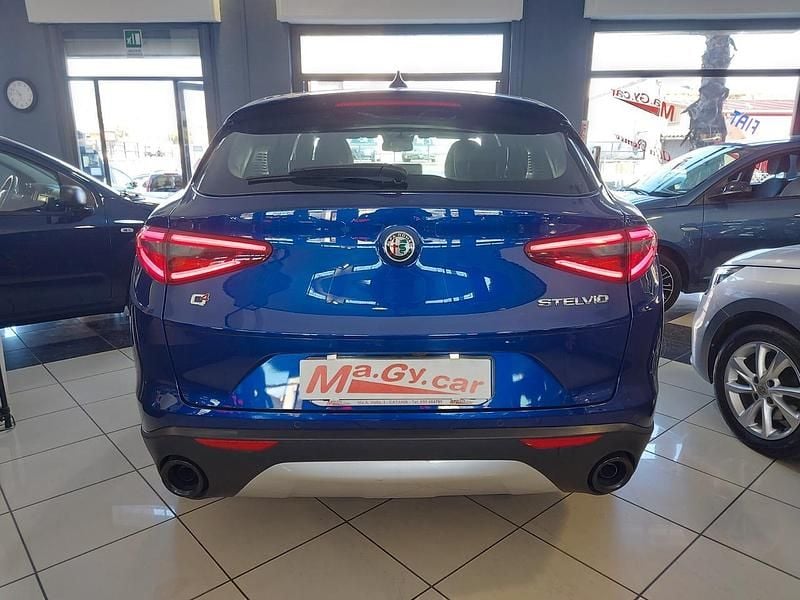 Usata Alfa Romeo Stelvio Super 190 CV (139 kW) 2022 Blu SUV