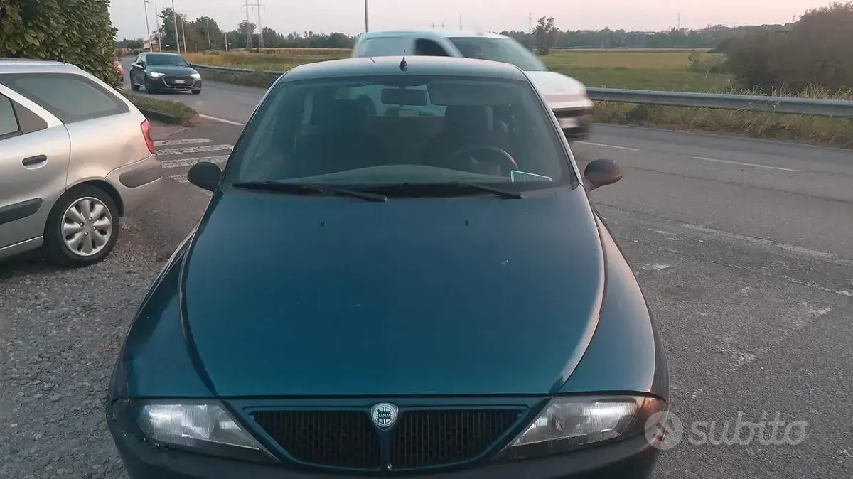 Usata Lancia Ypsilon 1999 Bluazzurro Utilitaria