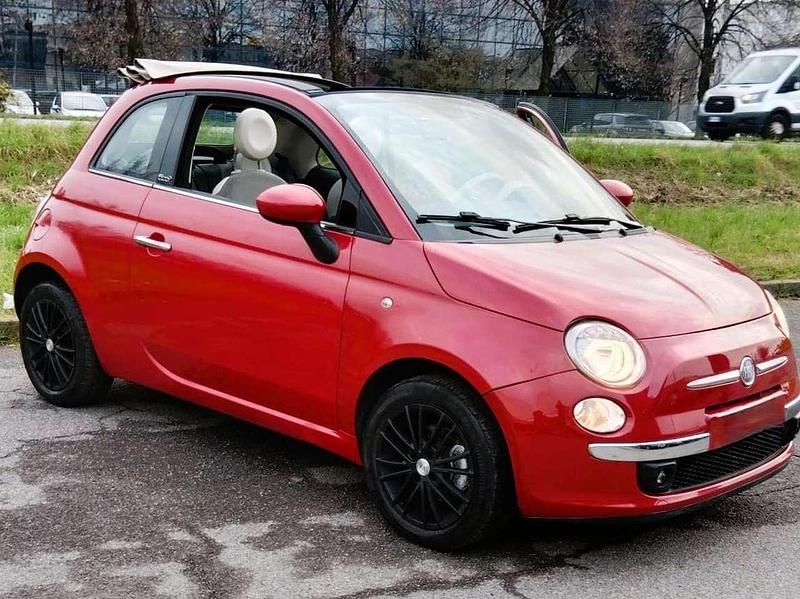 Usata Fiat 500C Lounge 101 CV (74 kW) 2009 Rosso Cabrio