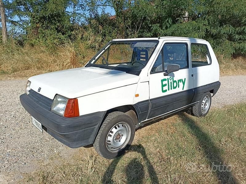 Usata Seat Marbella 15 CV (11 kW) 1990 Bianco Utilitaria