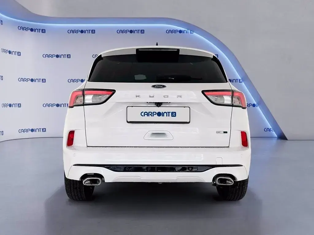 Usata Ford Kuga ST-Line 150 CV (110 kW) 2022 Bianco SUV