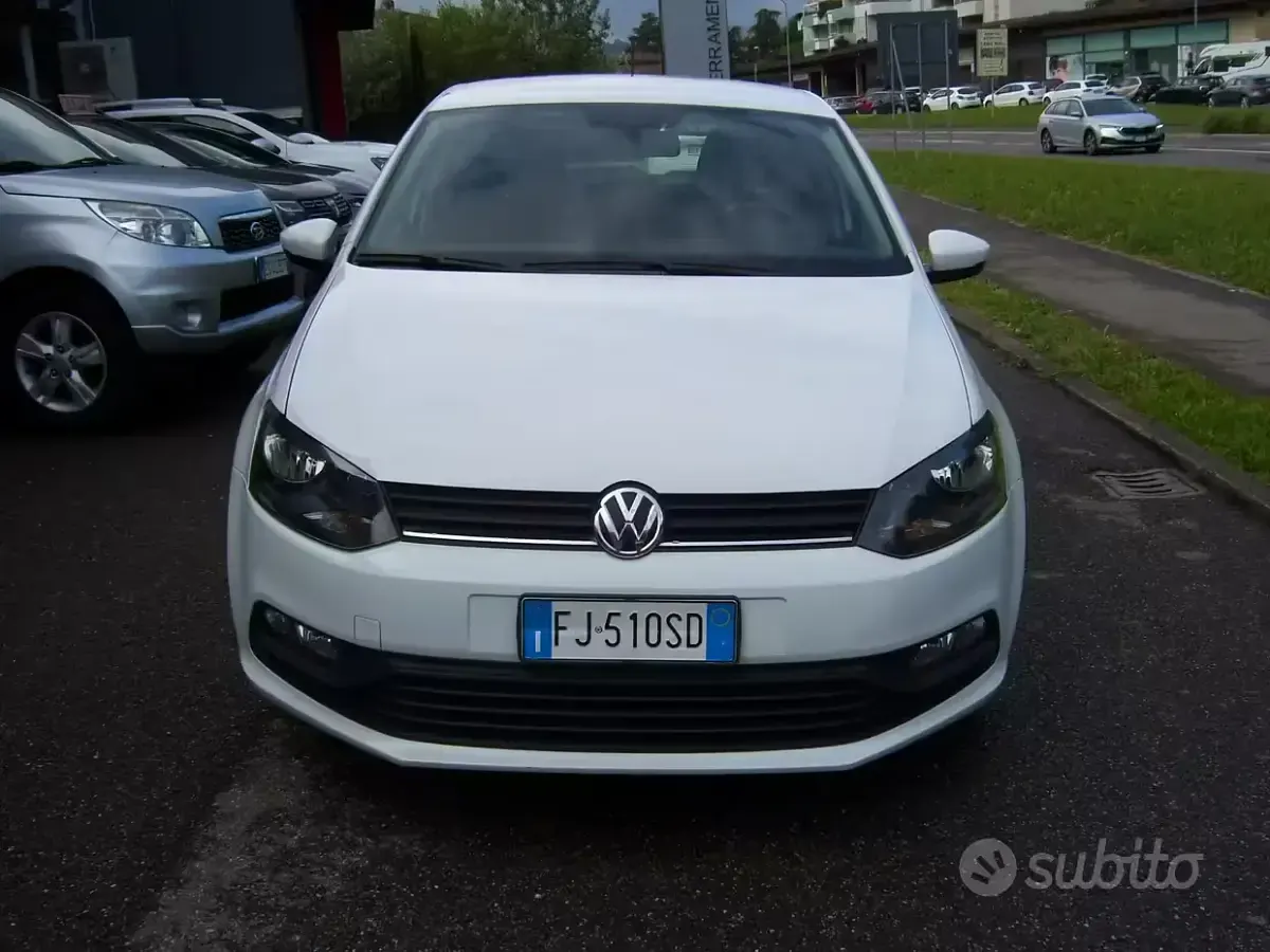 Usata VW Polo Comfortline 60 CV (44 kW) 2017 Bianco Berlina