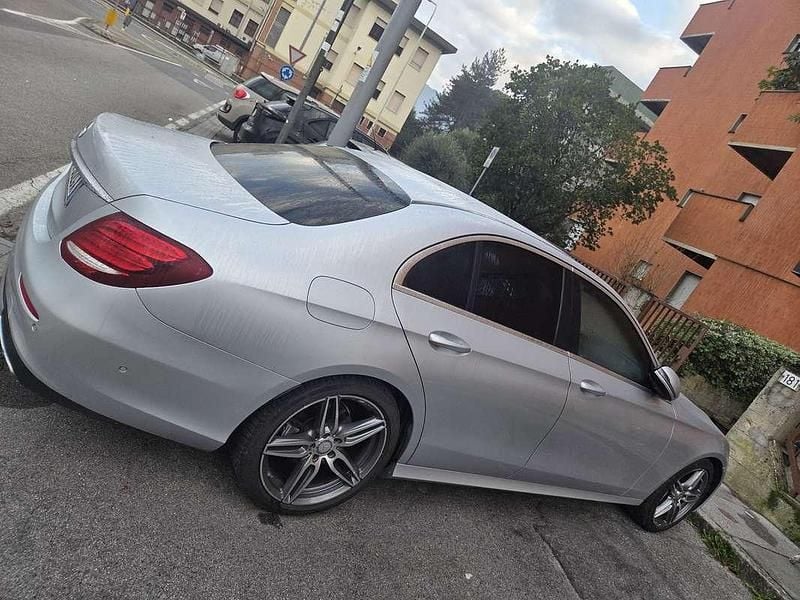 Usata Mercedes E220 Avantgarde 194 CV (142 kW) 2017 Berlina
