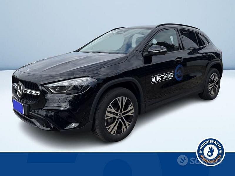 Nero metallizzato Usata 2025 Mercedes GLA180 Advanced SUV | 39.000 € (Buon prezzo) - Immagine 1/3