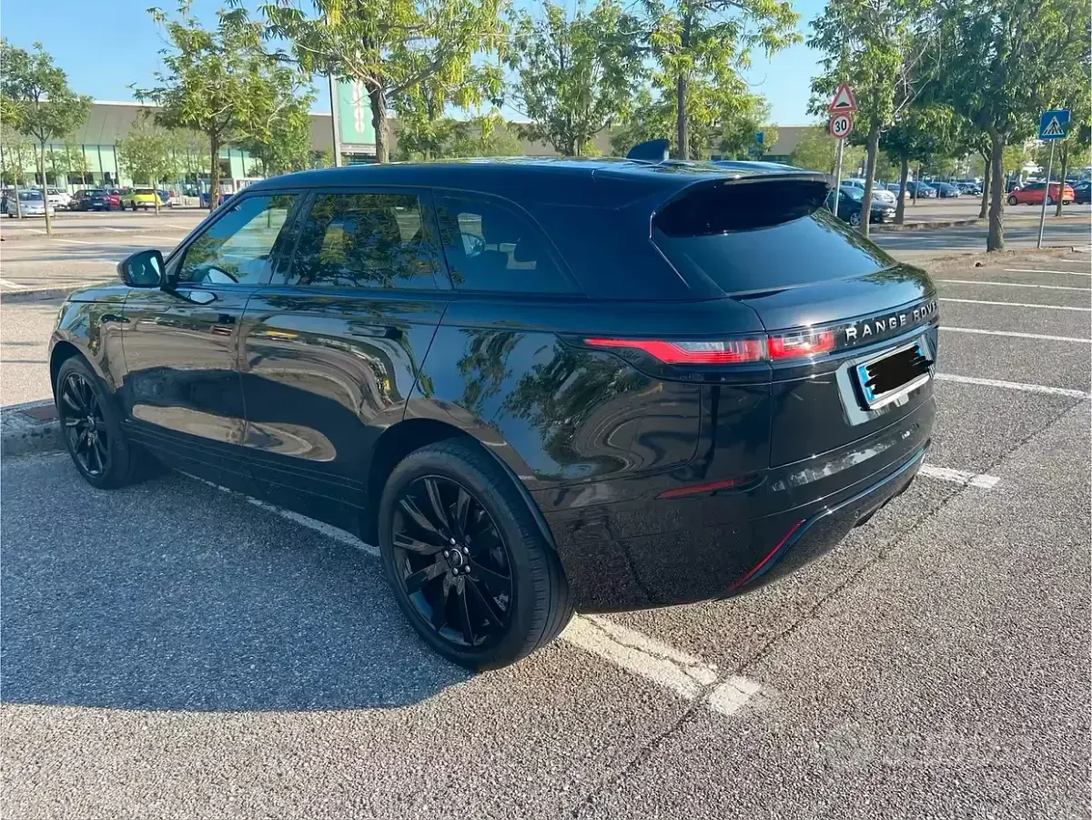 Usata Land Rover Range Rover Velar R-Dynamic 241 CV (177 kW) 2018 Nero SUV