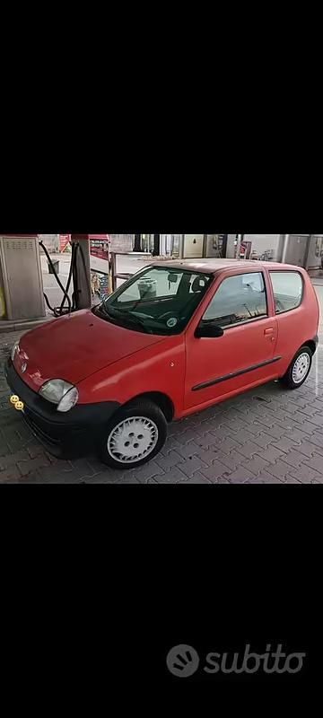 Usata Fiat 600 2004 Rosso Utilitaria