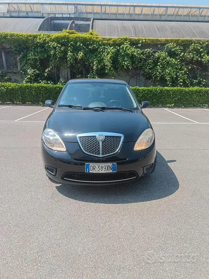 Usata Lancia Ypsilon 60 CV (44 kW) 2008 Utilitaria