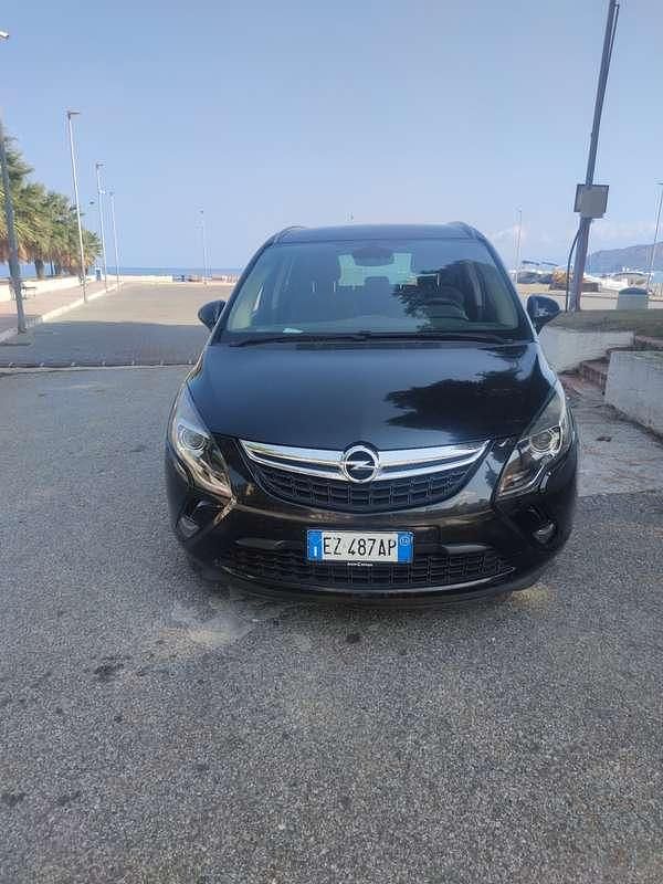Usata Opel Zafira Tourer Cosmo 150 CV (110 kW) 2015 Monovolume