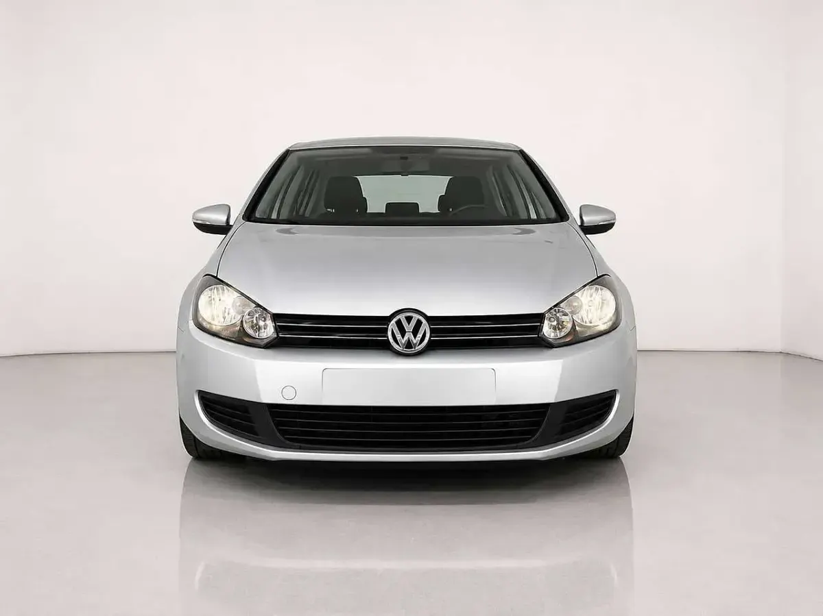 Usata VW Golf VI Comfortline 110 CV (80 kW) 2009 Argento Berlina