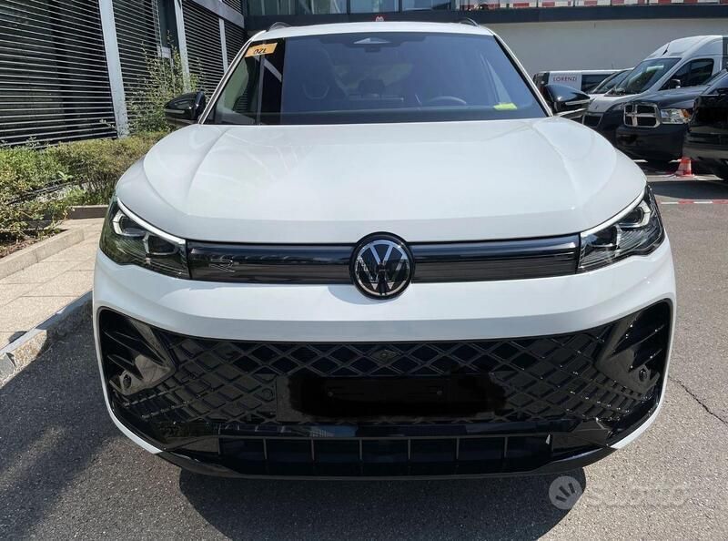 Usata 2024 VW Tiguan SUV | 38.900 € (Buon prezzo) - Immagine 1/4