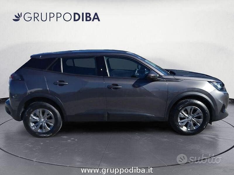 Usata Peugeot 2008 Allure 131 CV (96 kW) 2020 Grigio SUV