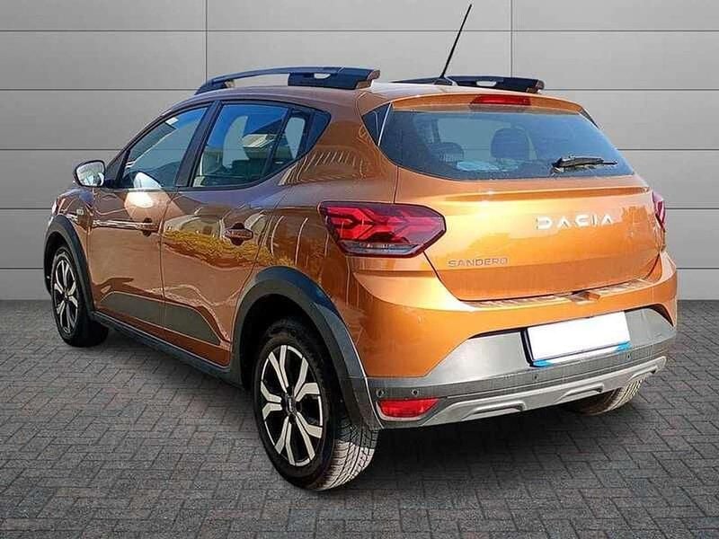 Usata Dacia Sandero Expression 101 CV (74 kW) 2023 Other Utilitaria