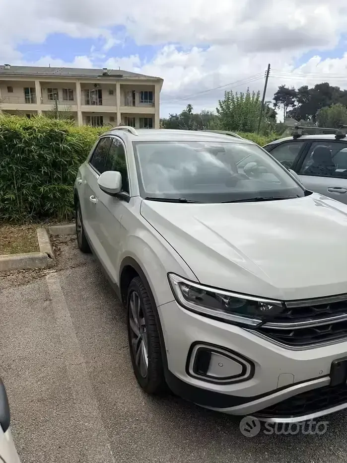 Usata VW T-Roc Style 150 CV (110 kW) 2022 SUV