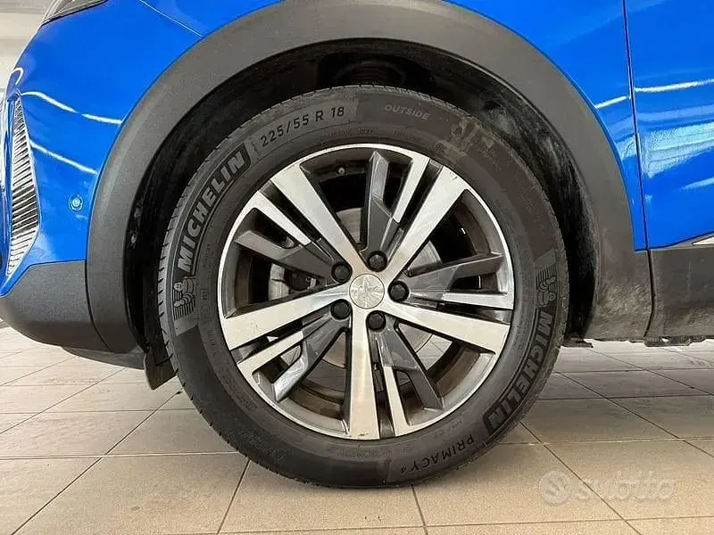 Gebraucht Peugeot 3008 Allure 131 PS (96 kW) 2022 Blau SUV
