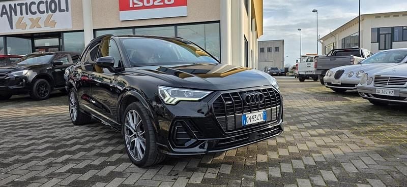Usata Audi Q3 S-Line 200 CV (147 kW) 2023 Nero SUV