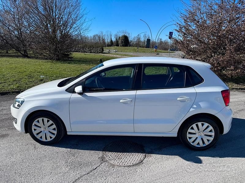 Usata VW Polo Comfortline 75 CV (55 kW) 2013 Bianco Utilitaria