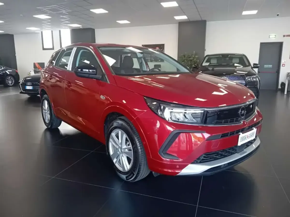 Usata Opel Grandland X Edition 131 CV (96 kW) 2024 Rosso SUV