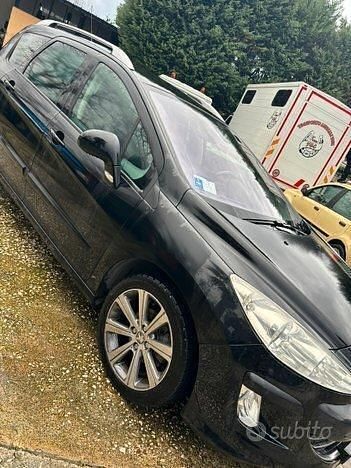 Usata Peugeot 308 108 CV (79 kW) 2011 Nero Station wagon