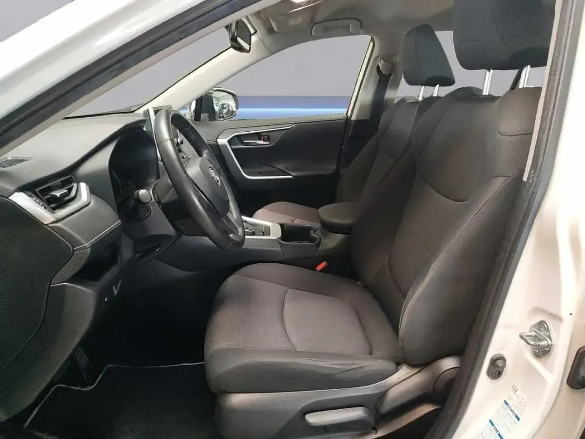 Usata Toyota RAV4 Hybrid 2022 Bianco SUV