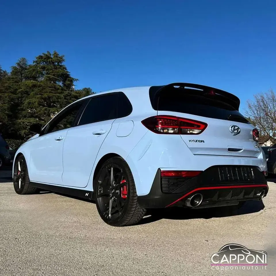 Usata Hyundai i30 280 CV (205 kW) 2024 Azzurro Berlina