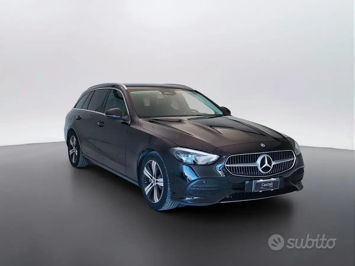 Usata Mercedes 200 163 CV (119 kW) 2022 Nero Station wagon